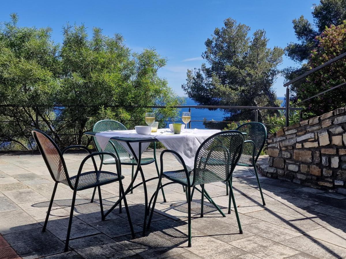 Appartamento In Villa Mimosa Черво Экстерьер фото