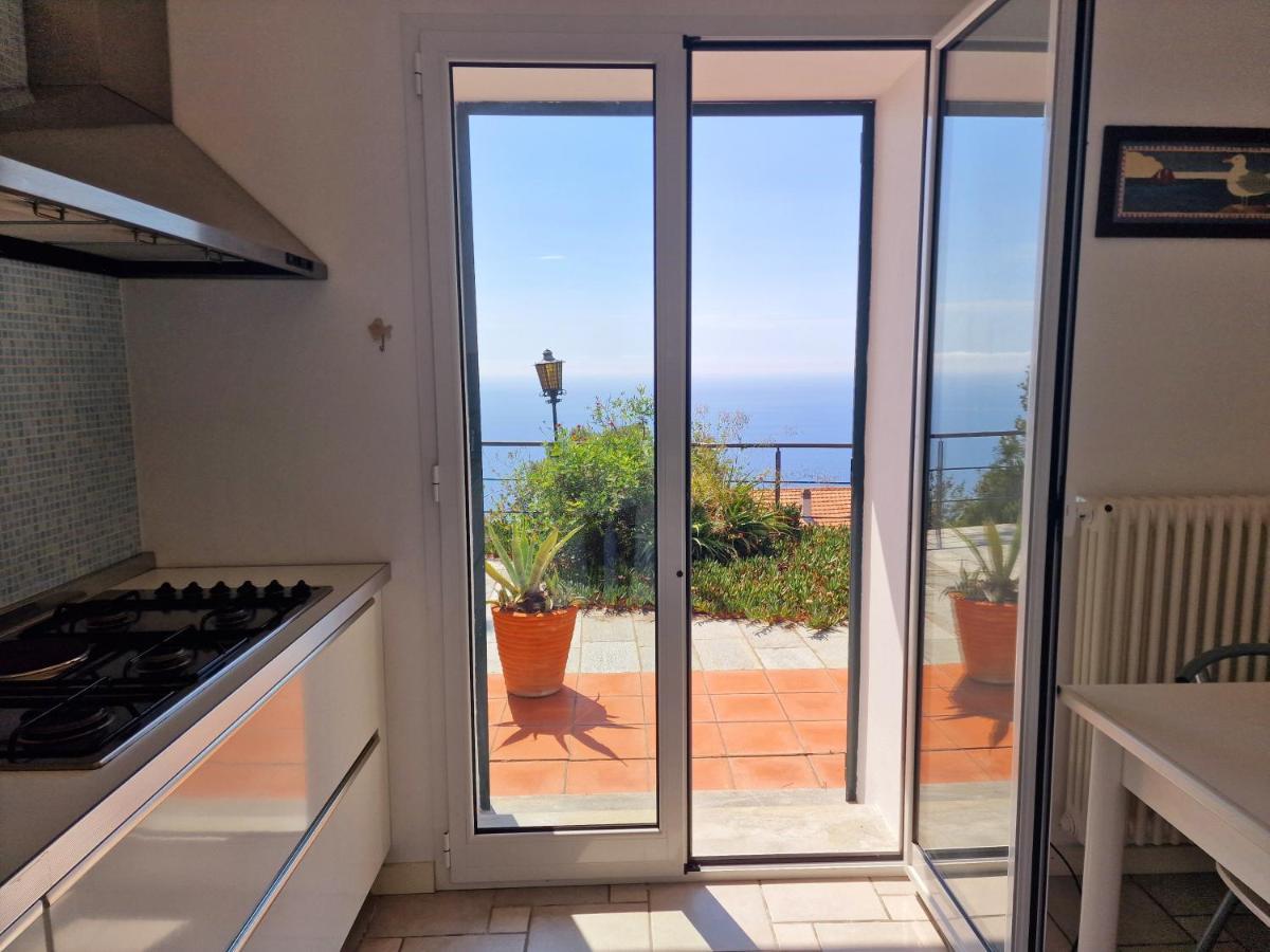 Appartamento In Villa Mimosa Черво Экстерьер фото