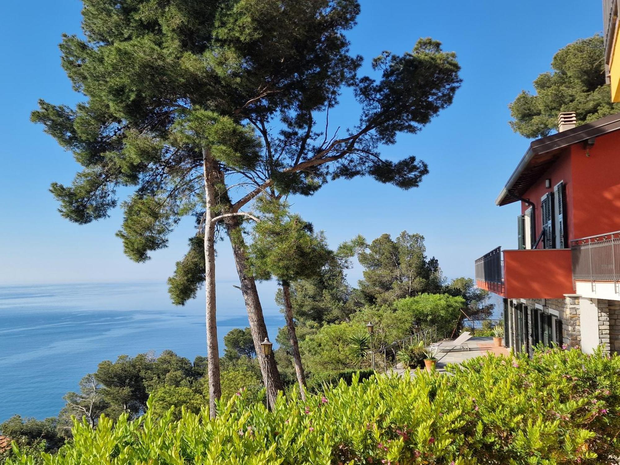 Appartamento In Villa Mimosa Черво Экстерьер фото